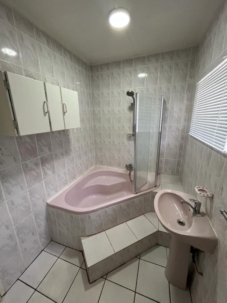 3 Bedroom Property for Sale in South Ridge Northern Cape